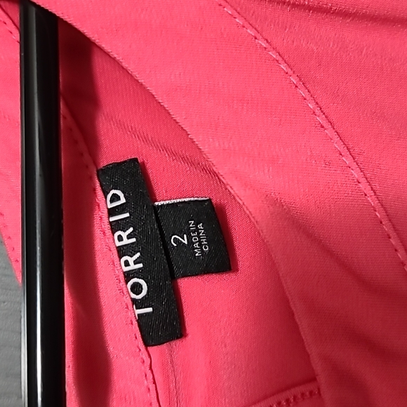 Torrid High Neck Pink Tank - Picture 3 of 4